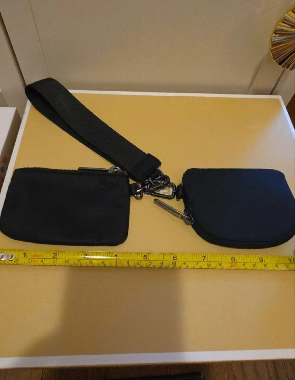 lululemon athletica compact wristlet
